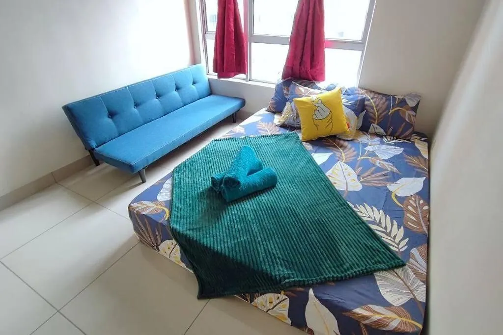 Yolo Budget Condo Netflix Wifi 2.0 Kuala Lumpur Malaysia